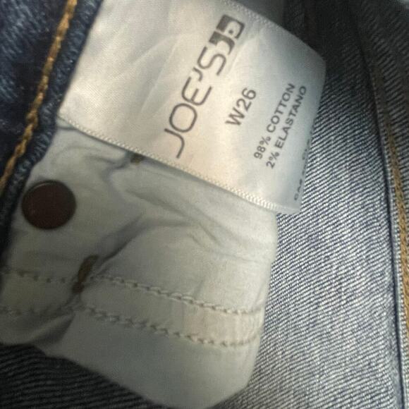 Joe's jeans Size 26 Denim Raw Edge Cut Off Jean Shorts - Picture 8 of 8